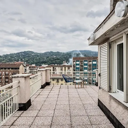 Appartement Guesthost - Urban House Carducci - Attic