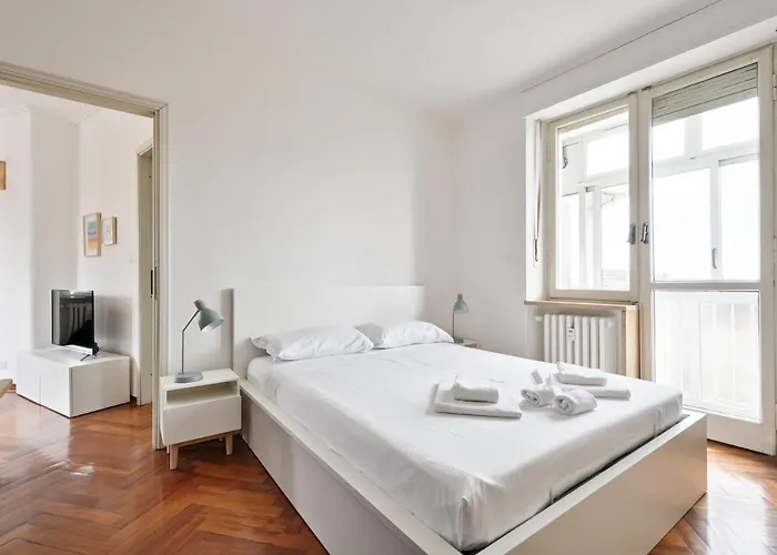 Guesthost -Carducci Attics Apartman *